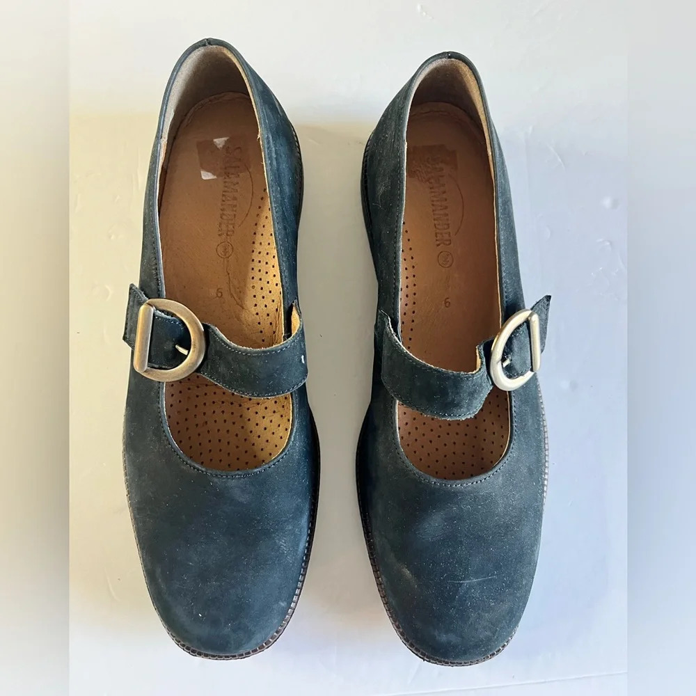 Women's Black Leather Mary Jane Shoes